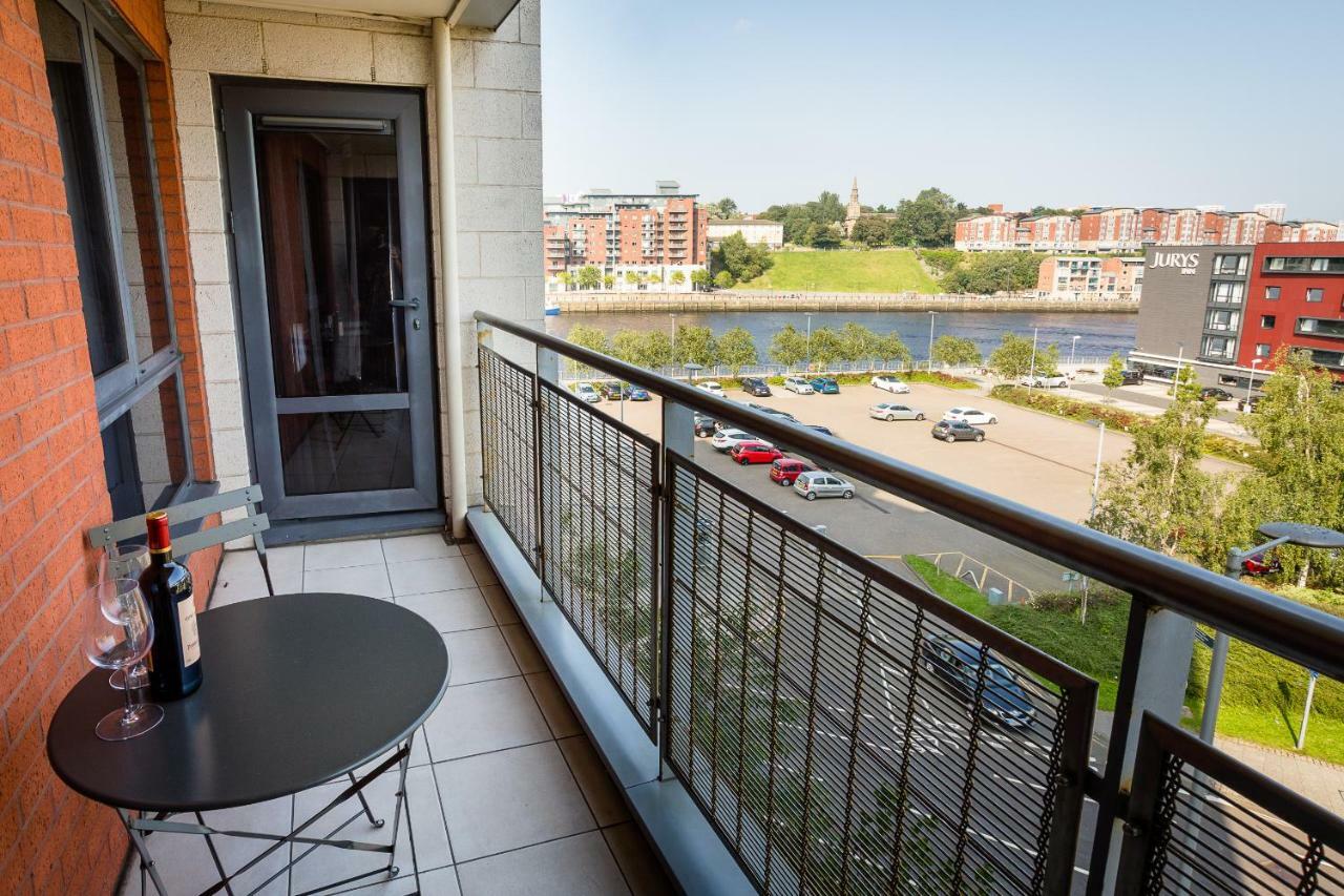 Luxury Quayside Apartment Newcastle upon Tyne Bagian luar foto